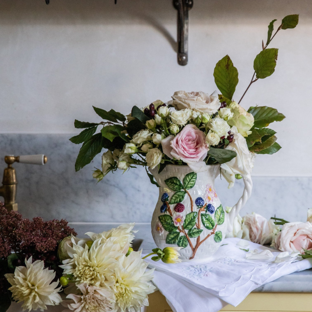 Marble splash backs in Skye McAlpine's kitchen